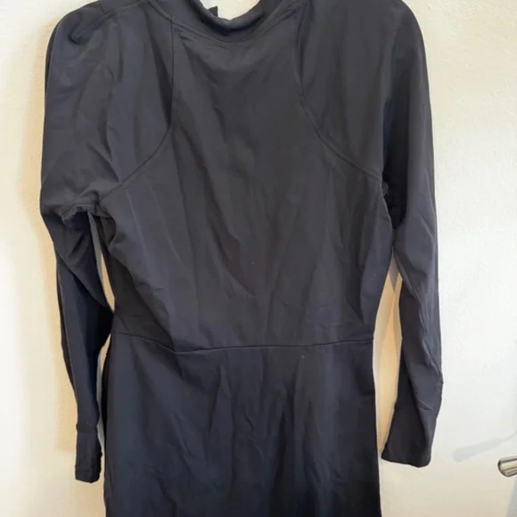 Lululemon Nulux Long-Sleeve Tennis Dress - Picture 6 of 10